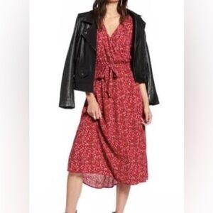 Treasure & Bond Red Blouson Midi Dress